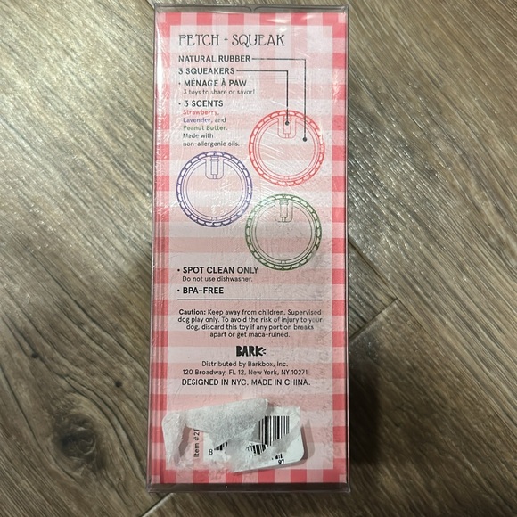 NWT Bark Super Chewer Macaruffs - Picture 2 of 2